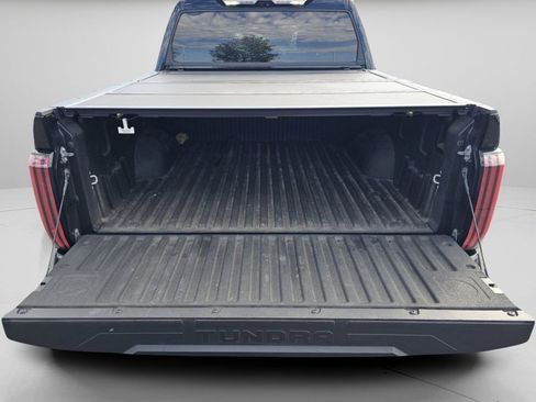 Used 2022 Toyota Tundra Platinum AWD/4WD image 27