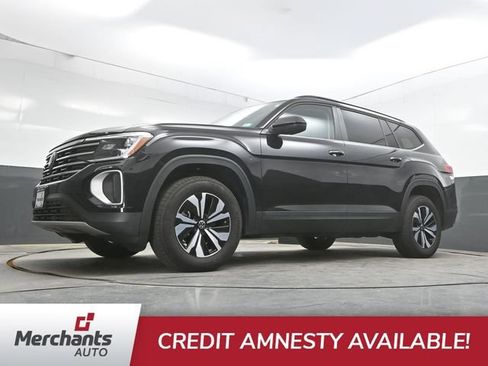 Used 2025 Volkswagen Atlas SE AWD/4WD image 32