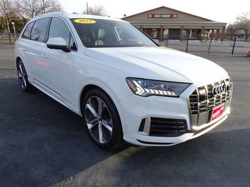 Used 2022 Audi Q7 3.0T Prestige image 4