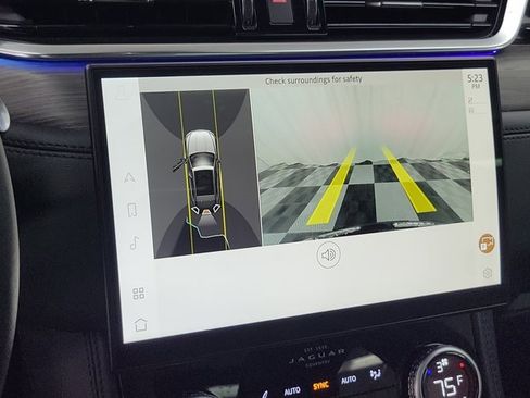 Used 2023 Jaguar F-PACE S image 31