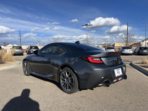 Used 2024 Subaru BRZ Premium image 11