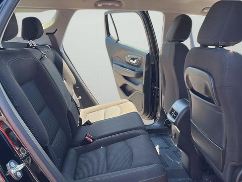 Used 2022 GMC Terrain SLE w/ Driver Convenience Package FWD image 15