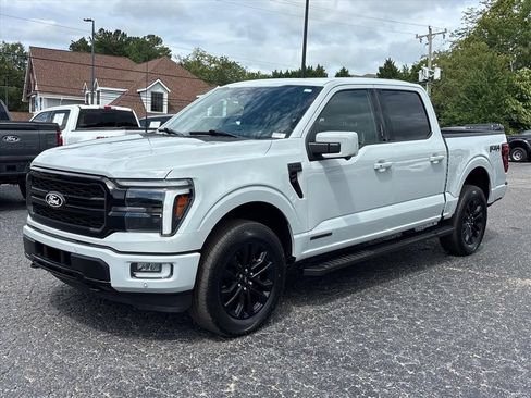 Used 2024 Ford F150 Lariat w/ Equipment Group 502A High AWD/4WD image 3