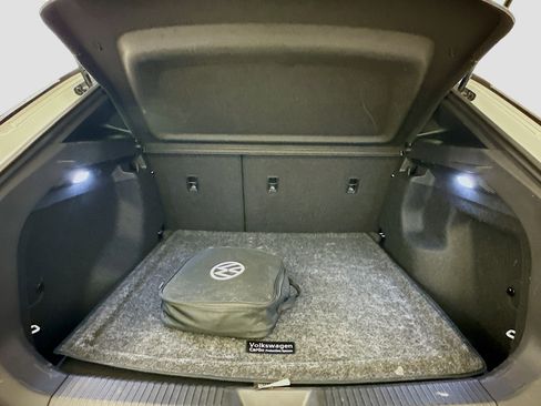 Used 2023 Volkswagen ID.4 Pro image 30