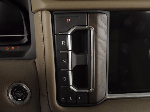 Used 2022 GMC Yukon XL Denali image 26