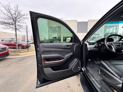 Used 2019 GMC Yukon SLT image 33