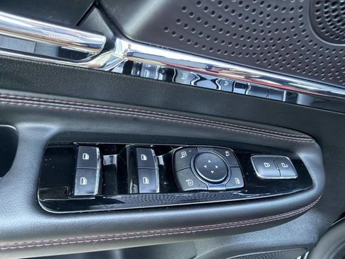 Used 2024 Lincoln Corsair Reserve AWD/4WD image 12