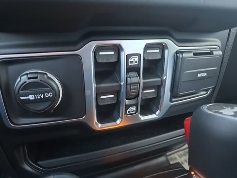 New 2026 Jeep Wrangler Unlimited Sahara AWD/4WD image 55
