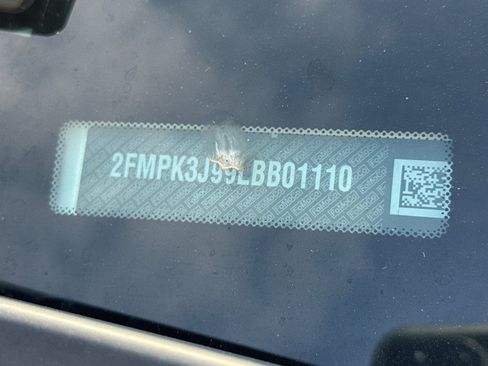 Used 2020 Ford Edge SEL w/ Convenience Package FWD image 3
