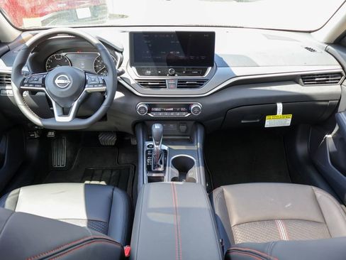 New 2026 Nissan Altima 2.5 SR image 6