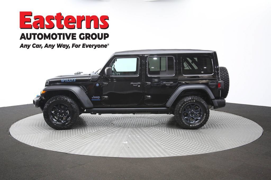 Used 2023 Jeep Wrangler Unlimited w/ Sun & Screen Package AWD/4WD image 60