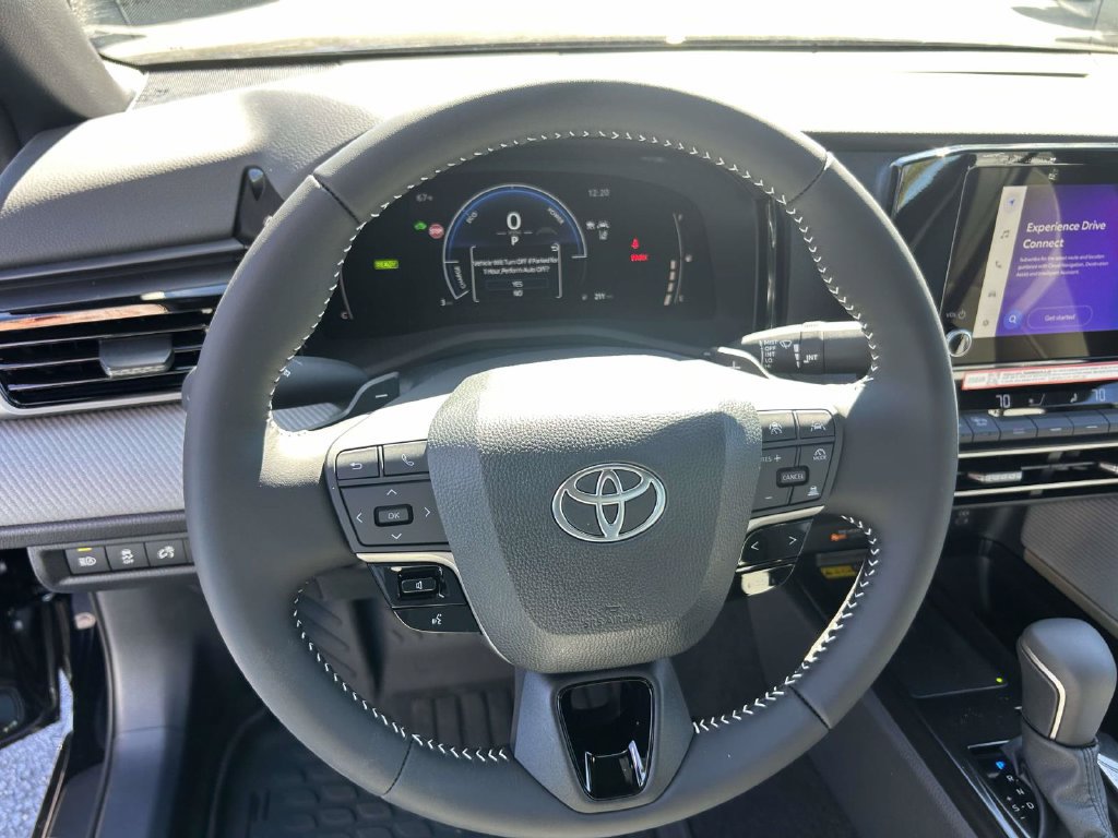 New 2026 Toyota Camry SE FWD image 18