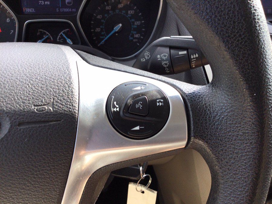 Used 2014 Ford Focus SE FWD image 26
