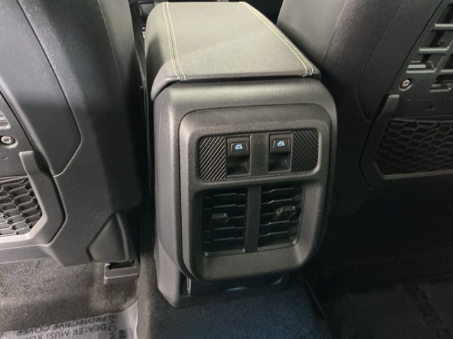 Used 2025 Ford Bronco Badlands AWD/4WD image 27