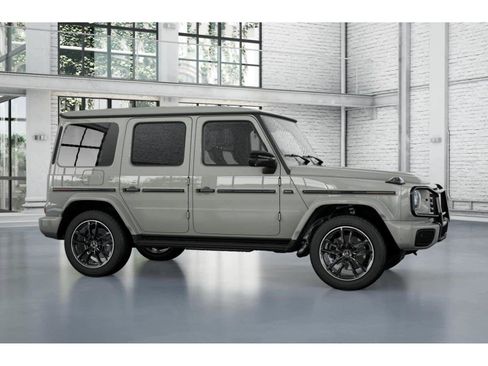 New 2026 Mercedes-Benz G 550 image 13