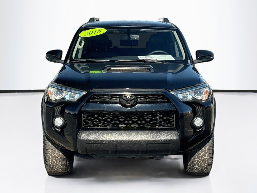 Used 2018 Toyota 4Runner TRD Off-Road Premium AWD/4WD image 2