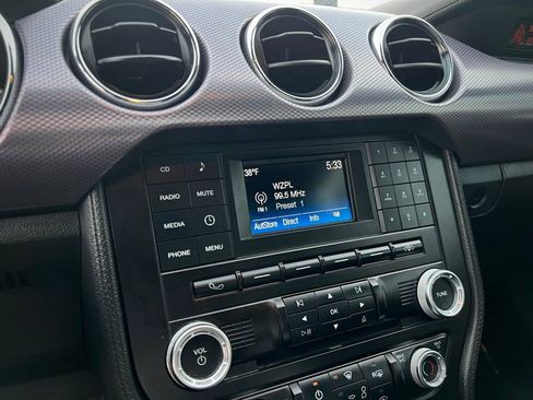 Used 2016 Ford Mustang Coupe image 46