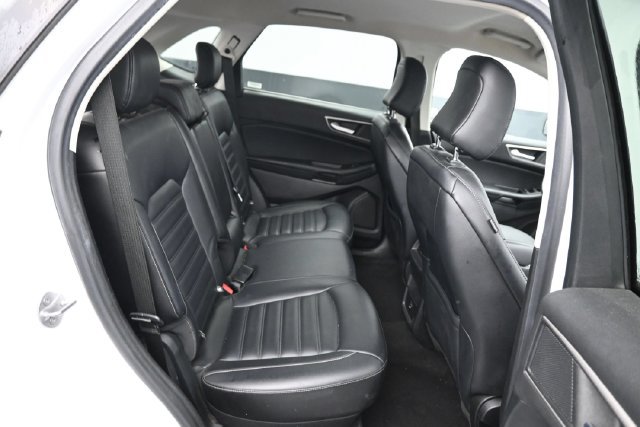 Used 2022 Ford Edge SEL AWD/4WD image 7