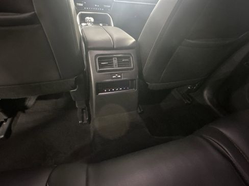 Used 2024 MAZDA CX-90 3.3 Turbo w/ Select Package image 22