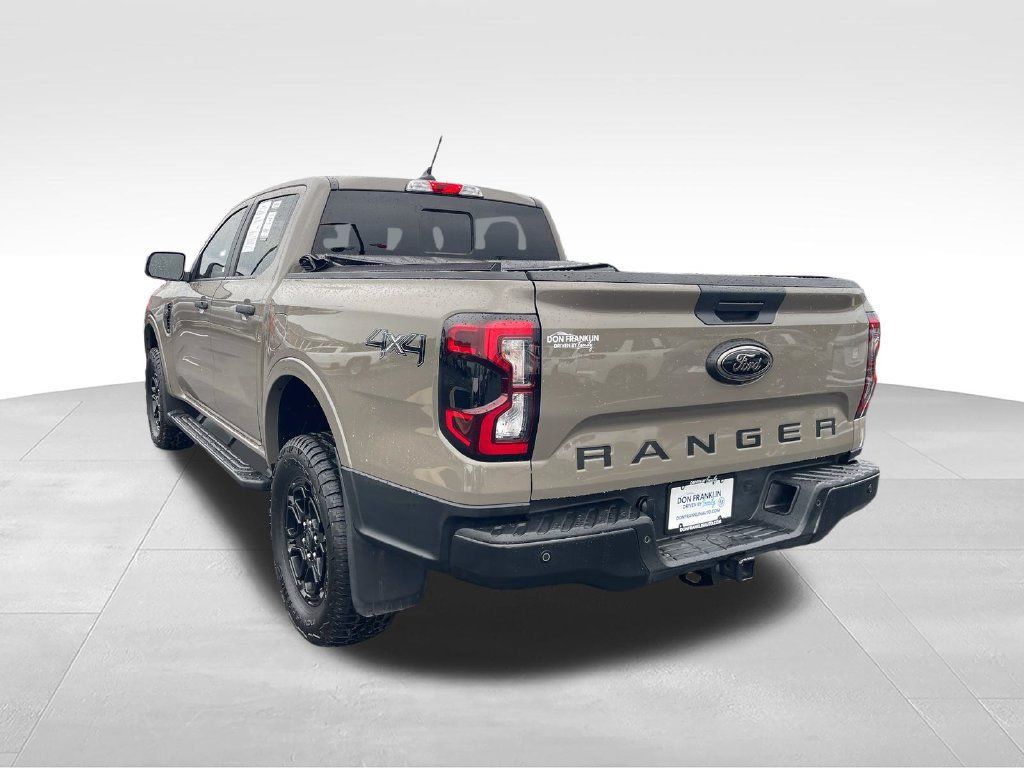 Used 2025 Ford Ranger XLT w/ Equipment Group 301A High AWD/4WD image 3