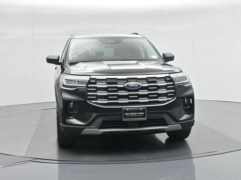 New 2025 Ford Explorer Active w/ Active Comfort Package image 23