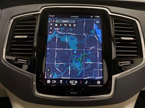 Used 2023 Volvo XC90 T8 Plus w/ Protection Package Premier AWD/4WD image 59