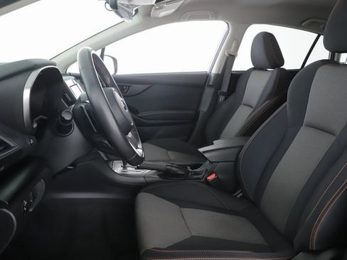 Used 2021 Subaru Crosstrek 2.0i Premium image 16