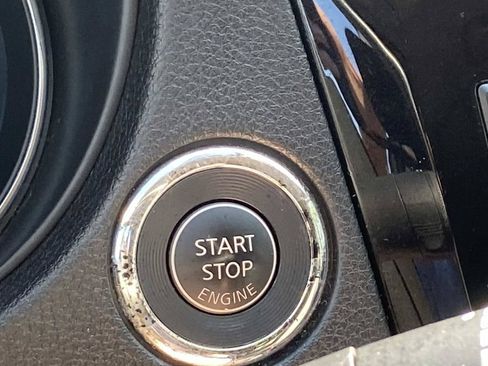 Used 2015 Nissan Rogue SL w/ SL Premium Package AWD/4WD image 38