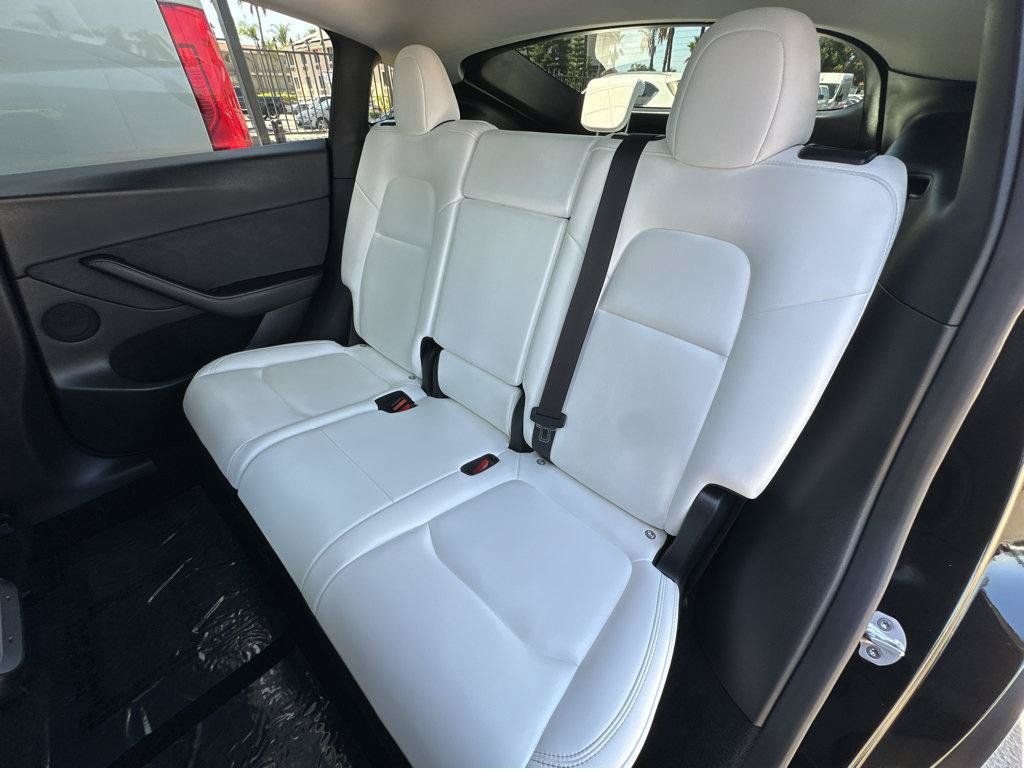 Used 2023 Tesla Model Y Long Range AWD/4WD image 9