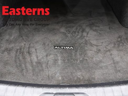 Used 2022 Nissan Altima 2.5 SV FWD image 9