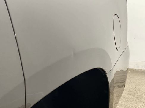 Used 2020 Cadillac Escalade Platinum image 34