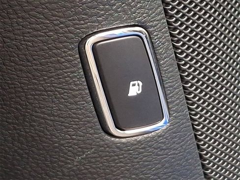 Certified 2018 Ford Fusion S image 27