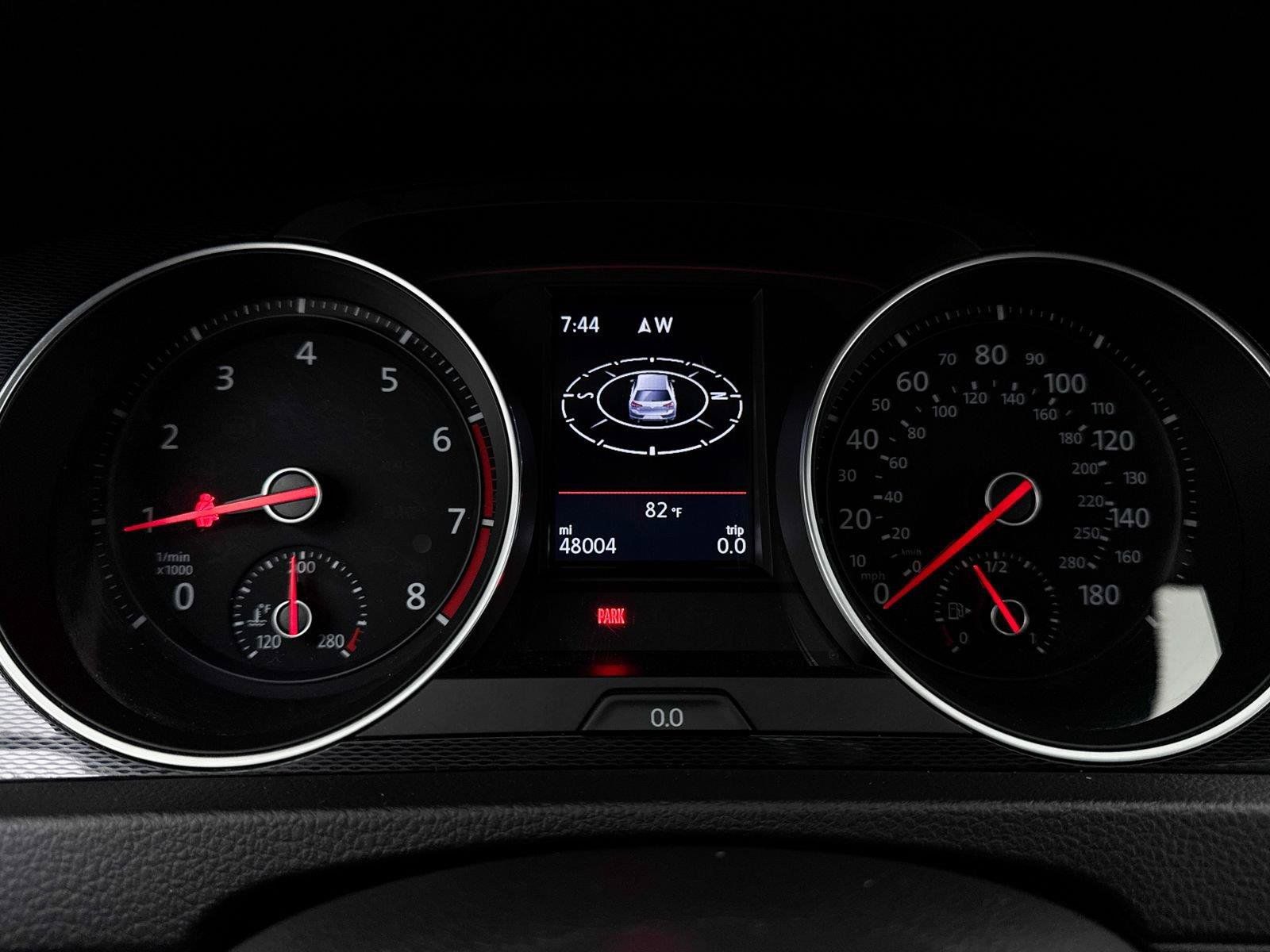 Used 2017 Volkswagen GTI Autobahn FWD image 37