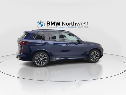 New 2026 BMW X5 xDrive50e AWD/4WD image 4