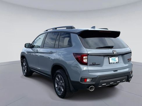 Certified 2024 Honda Passport TrailSport image 6