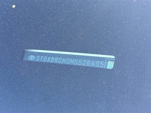 Used 2021 Toyota Highlander Limited image 9