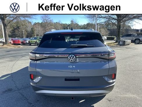 New 2025 Volkswagen ID.4 Pro S Plus AWD/4WD image 4