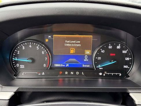 Used 2023 Ford Explorer XLT w/ Equipment Group 202A image 15