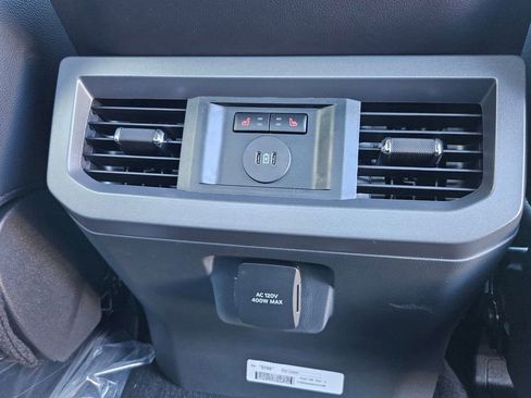 New 2026 Ford F350 Lariat w/ Black Appearance Package AWD/4WD image 32