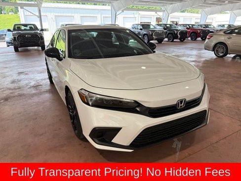 Used 2023 Honda Civic Sport image 17