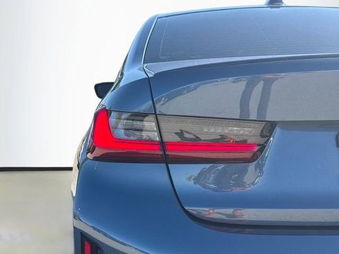 Used 2026 BMW 330i Sedan w/ M Sport Package image 10
