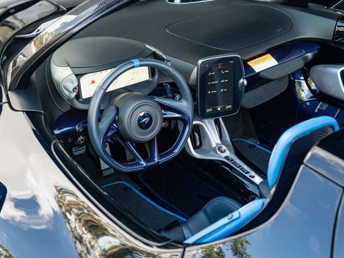Used 2021 McLaren Elva RWD image 6