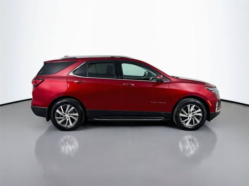 Used 2024 Chevrolet Equinox Premier AWD/4WD image 10
