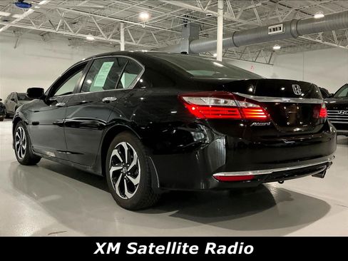 Used 2017 Honda Accord EX-L image 3