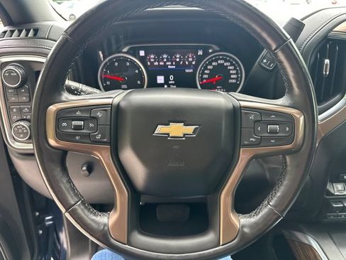 Used 2022 Chevrolet Silverado 2500 High Country AWD/4WD image 29