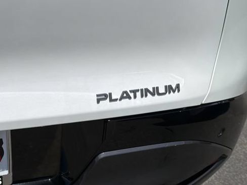 New 2026 Nissan Murano Platinum w/ Cargo Package AWD/4WD image 11
