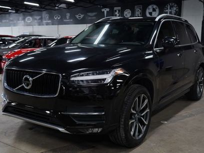 Used 2018 Volvo XC90 T6 Momentum w/ Convenience Package