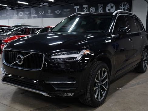 Used 2018 Volvo XC90 T6 Momentum w/ Convenience Package AWD/4WD image 1