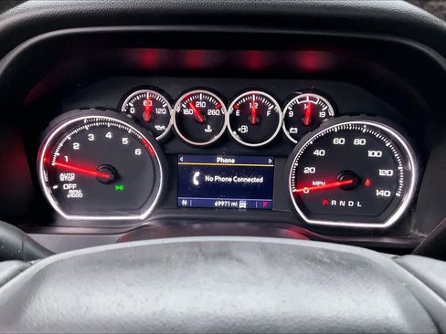 Used 2021 Chevrolet Silverado 1500 LT AWD/4WD image 20