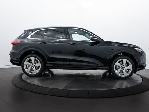 New 2025 Audi Q5 Premium Plus image 3